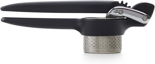 Chef'n Potato Ricer and Vegetable Ricer, Heavy Duty Press and Mash Kitchen Tool, Black