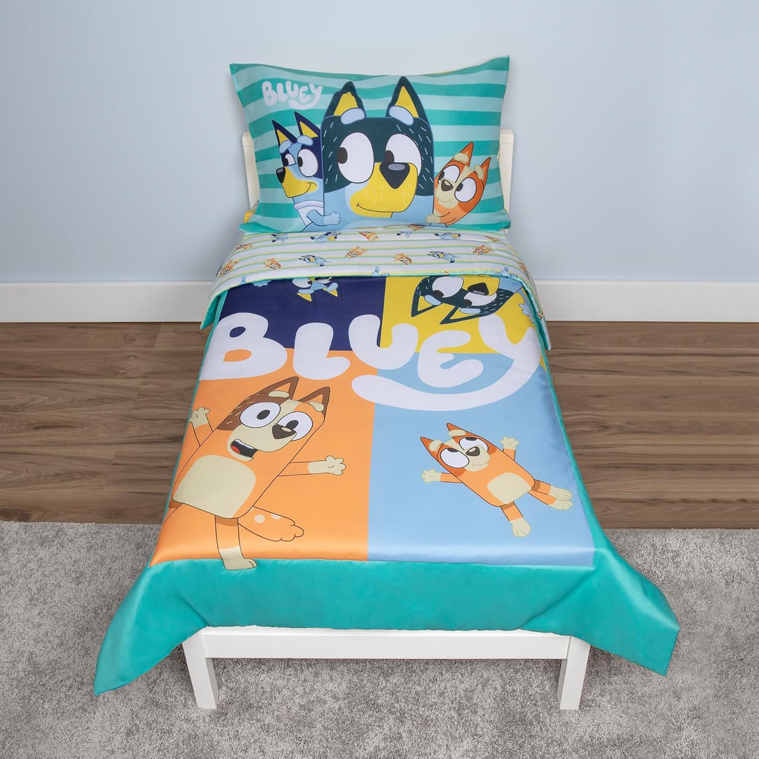 Bluey 4 Piece Toddler Bedding Set \u2013 Includes Comforter, Sheet Set \u2013 Fitted Top Sheet Reversible Pillowcase for Boys or Girls Bed, Blue